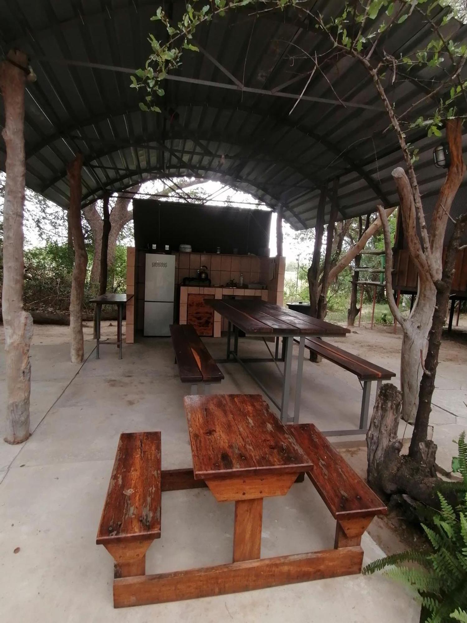 Mukuku Rest Camp Hotel Shimweghe Bagian luar foto